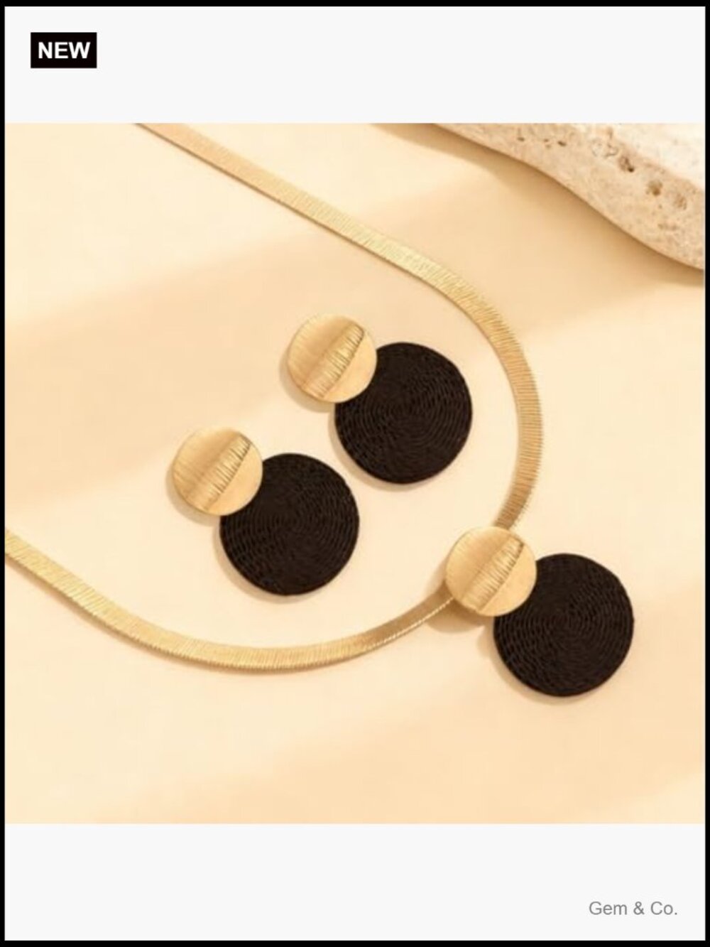 Gold Herringbone Snake Chain Choker Necklace With Black Disc Pendant Earring - Picture 7 of 7